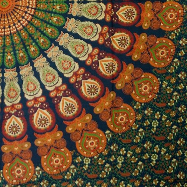 Mandala Wandbehang aus Indien in warmen Herbstfarben Detailansicht