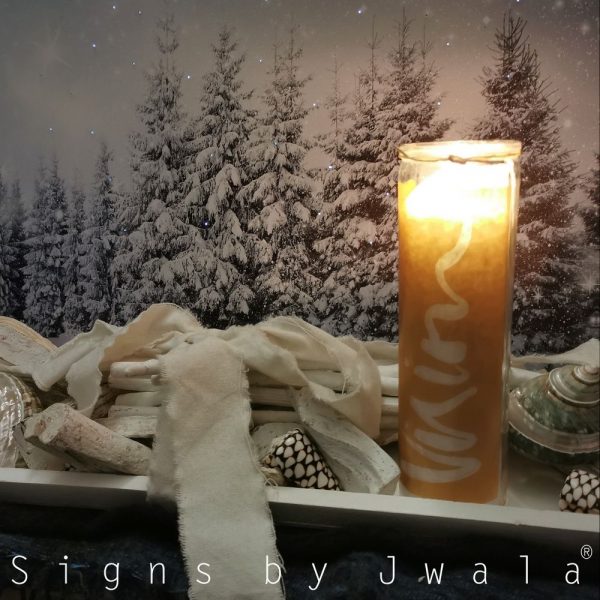 Sign Kerze by Jwala Vision Winterzauber